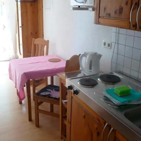 Wohnung 1 In Goehren, 400 M Zur Ostsee